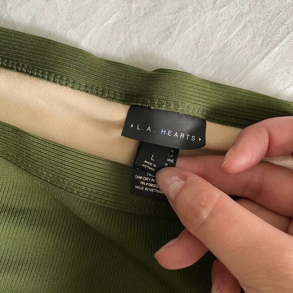 LA Hearts | Pacsun Army Green Ribbed Bikini Bottom Size L - Picture 3 of 4
